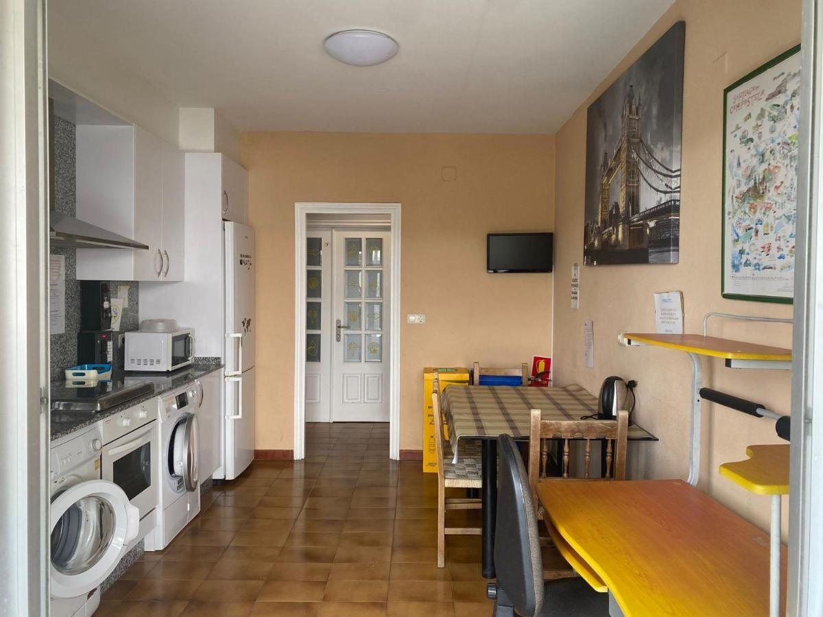 Albergue Pension Flavia Padrón エクステリア 写真